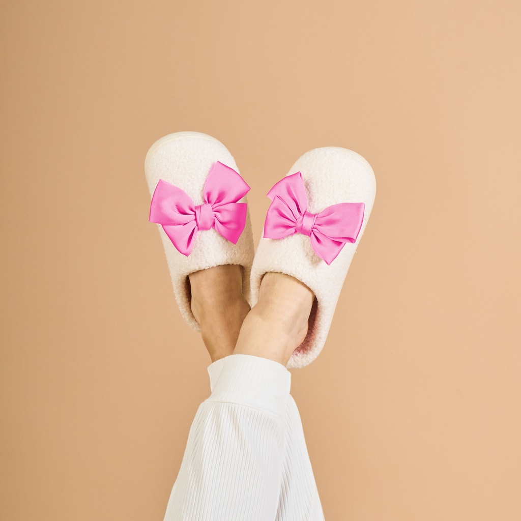 BETTY BOW HOT PINK SLIPPERS