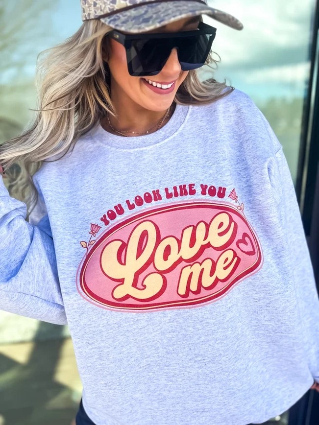 LOVE ME CREWNECK