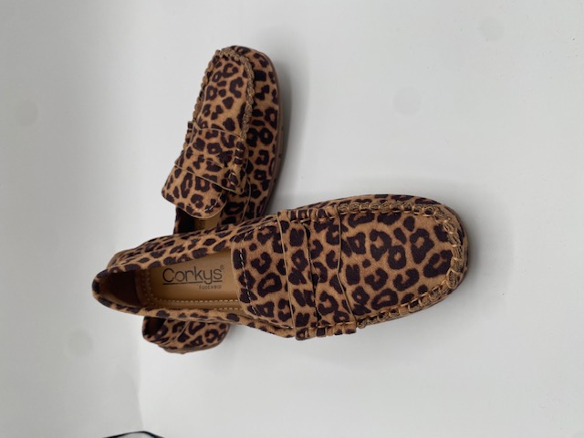 PENNY FOR YOUR THOUGHTS LEOPARD