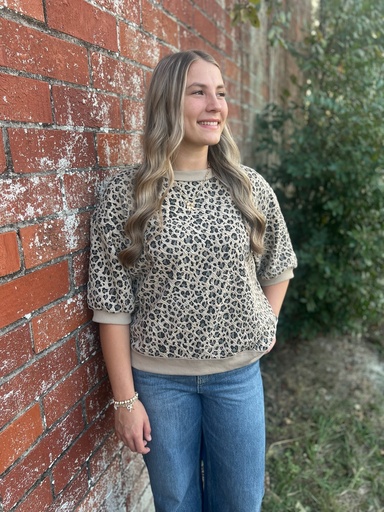 STONE ANIMAL PRINT TOP