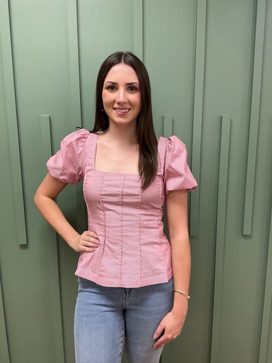 RED SQUARE NECK FITTED TOP